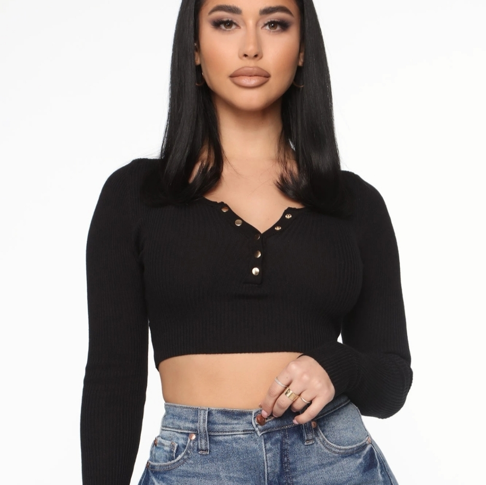 Sleeve it crop sweater